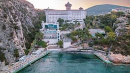 Ladonia Hotels Adakule